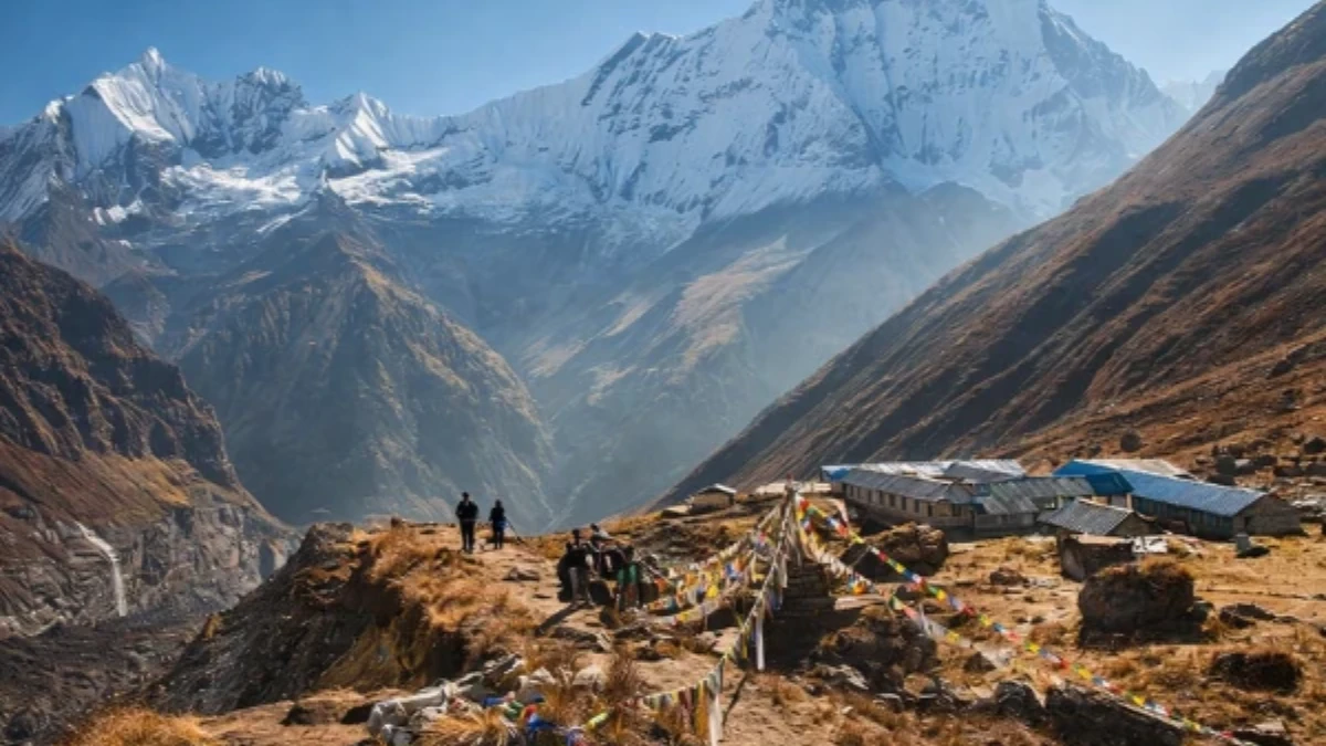 Annapurna Base Camp mountain amphitheatre